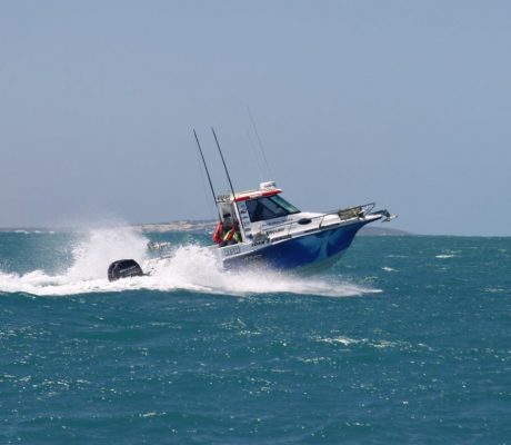 Mercury Four-Stroke Helps Break the Around Australia Record